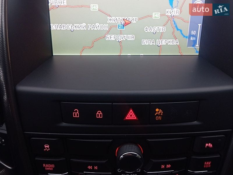 Універсал Opel Astra 2011 в Бучі