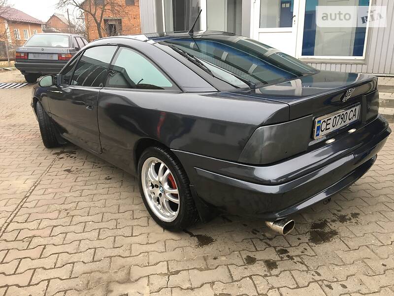 Купе Opel Calibra 1992 в Чернівцях