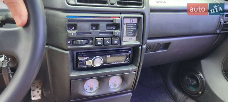 Купе Opel Calibra 1993 в Луцьку