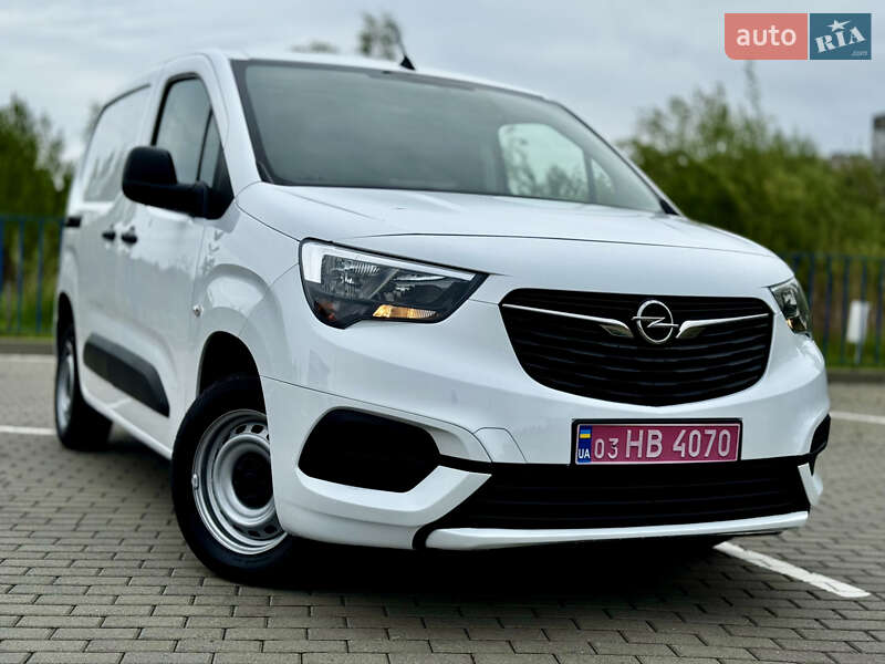 Вантажний фургон Opel Combo Cargo 2020 в Трускавці