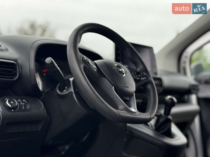 Вантажний фургон Opel Combo Cargo 2020 в Трускавці