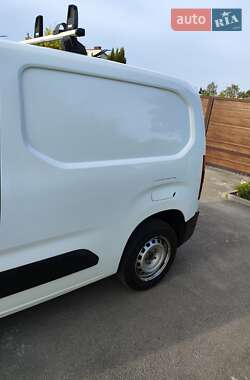 Грузовой фургон Opel Combo Cargo 2020 в 