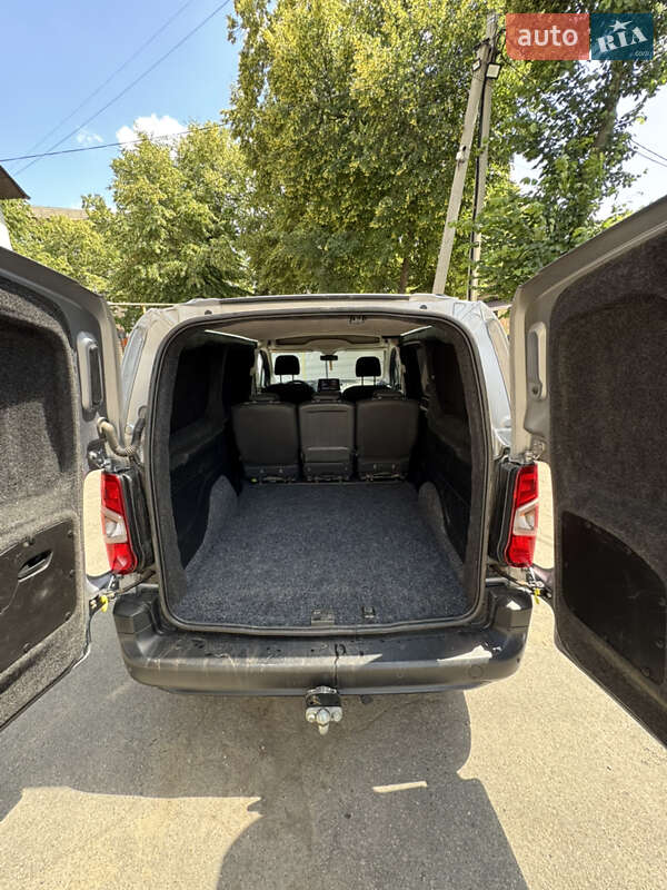 Вантажний фургон Opel Combo Cargo 2020 в Первомайську