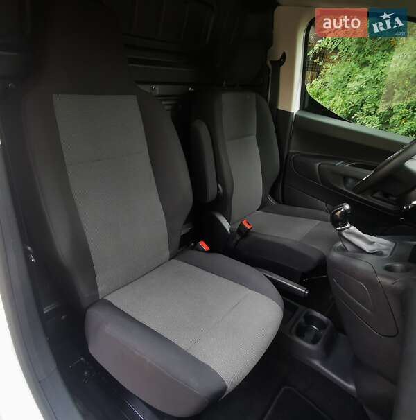 Грузовой фургон Opel Combo Cargo 2021 в Киеве