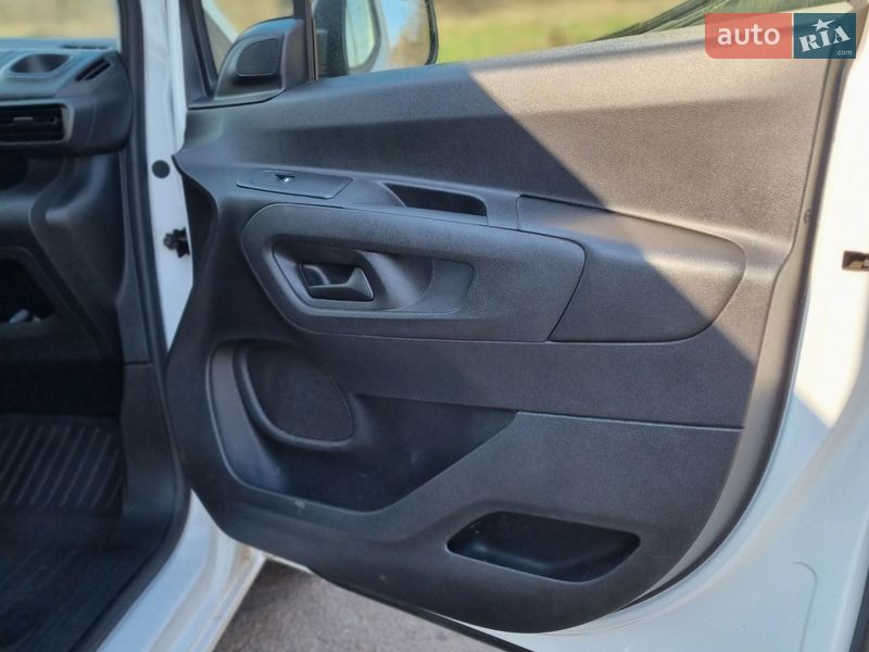 Грузовой фургон Opel Combo Cargo 2020 в Полтаве фото 17 Грузовой фургон Opel Combo Cargo 2020 в Полтаве