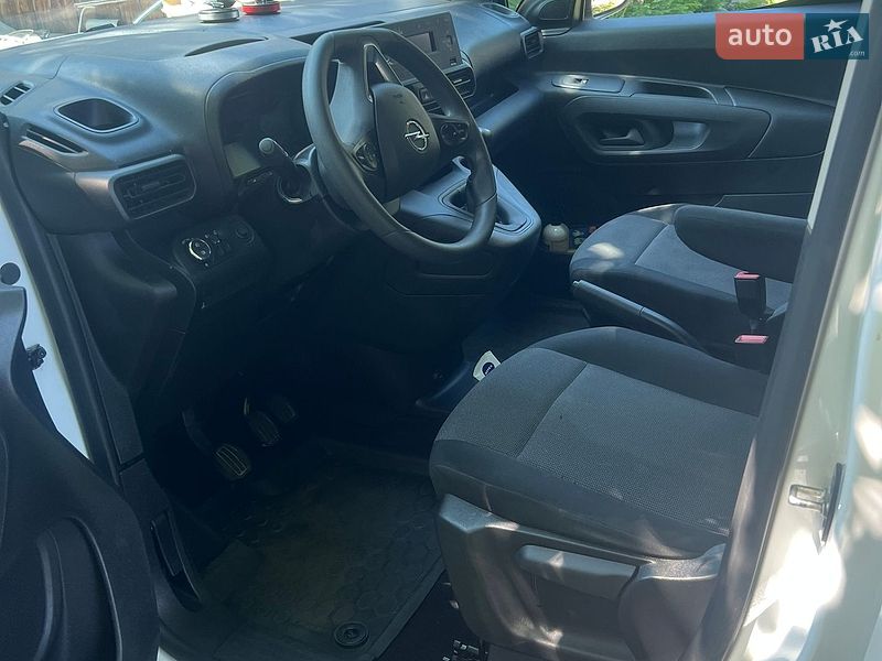 Вантажний фургон Opel Combo Cargo 2021 в Львові