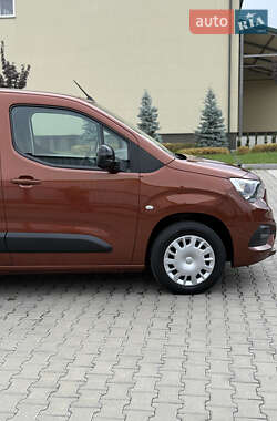 Минивэн Opel Combo-e 2021 в 