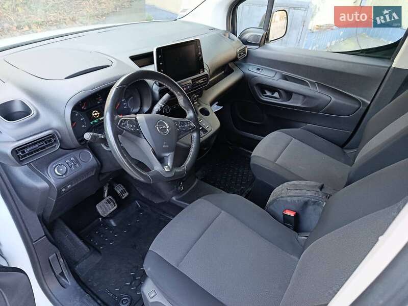 Вантажний фургон Opel Combo-e 2022 в Києві фото 15 Вантажний фургон Opel Combo-e 2022 в Києві