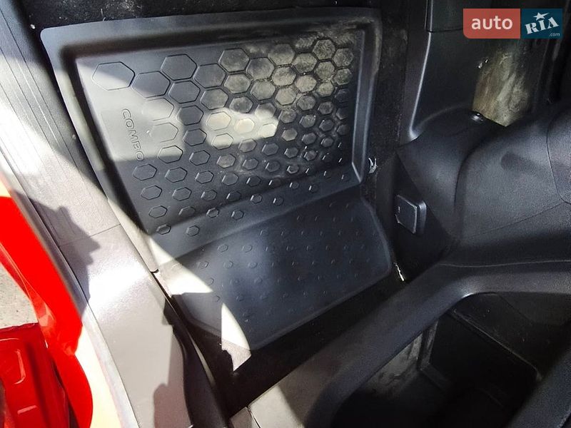 Грузовой фургон Opel Combo-e 2022 в Киеве
