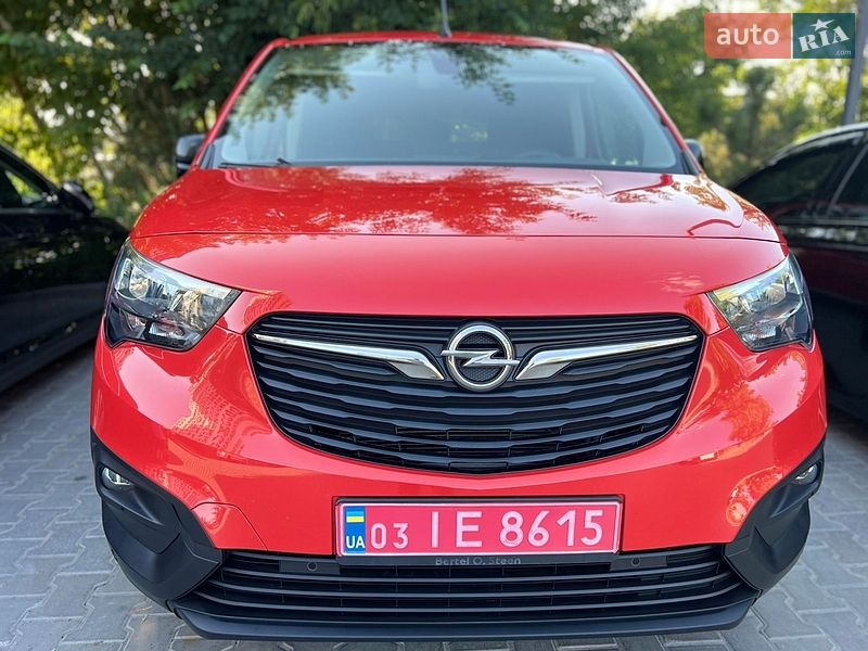 Грузовой фургон Opel Combo-e 2022 в Кропивницком