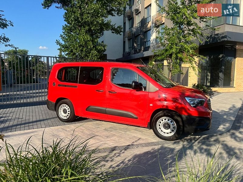 Грузовой фургон Opel Combo-e 2022 в Кропивницком