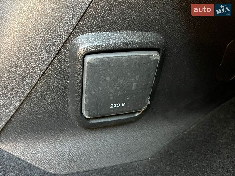 Грузовой фургон Opel Combo-e 2022 в Кропивницком