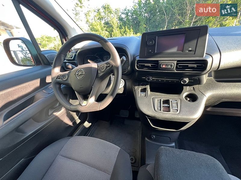 Грузовой фургон Opel Combo-e 2022 в Кропивницком