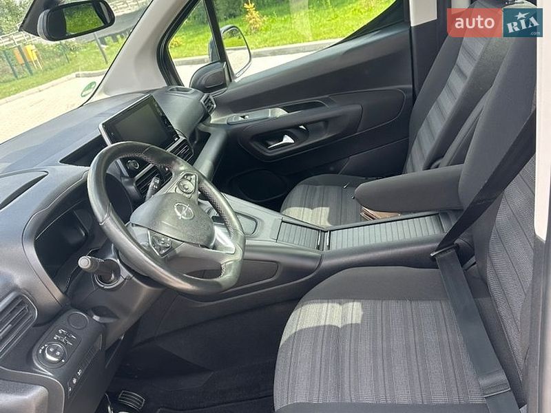 Минивэн Opel Combo-e 2022 в Тернополе