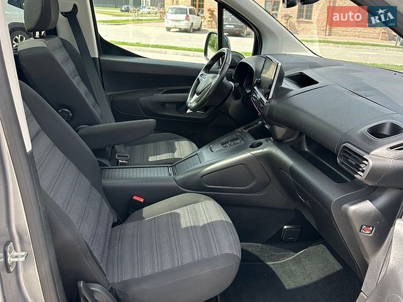 Минивэн Opel Combo-e 2022 в Тернополе