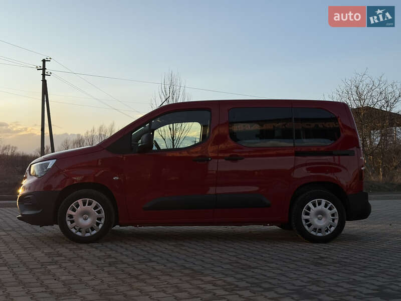 Мінівен Opel Combo Life 2021 в Чернівцях