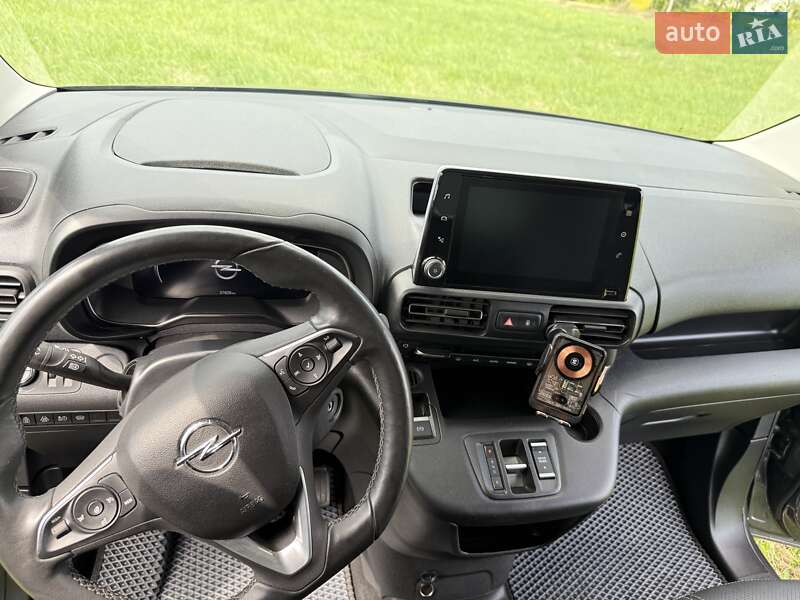 Мінівен Opel Combo Life 2023 в Косові