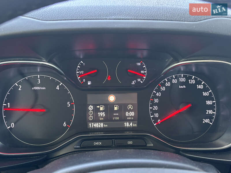 Минивэн Opel Combo Life 2019 в Барышевке фото 28 Минивэн Opel Combo Life 2019 в Барышевке