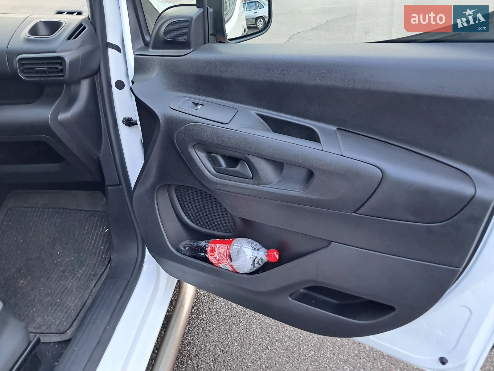 2022 Opel Combo - мініатюра 24