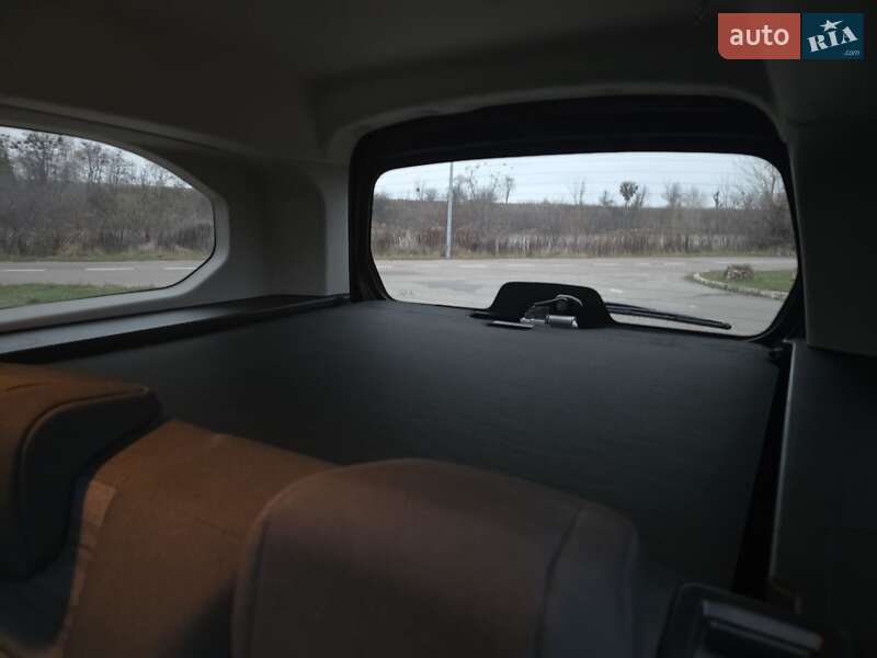 Мінівен Opel Combo Life 2020 в Києві фото 15 Мінівен Opel Combo Life 2020 в Києві