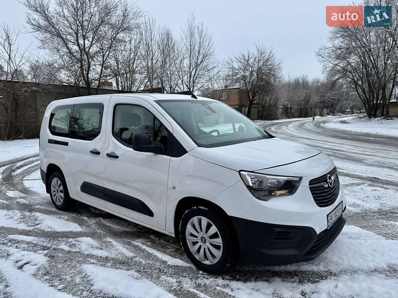 Мінівен Opel Combo Life 2021 в Дніпрі
