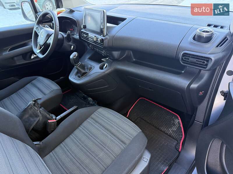 Минивэн Opel Combo Life 2020 в Киеве фото 12 Минивэн Opel Combo Life 2020 в Киеве