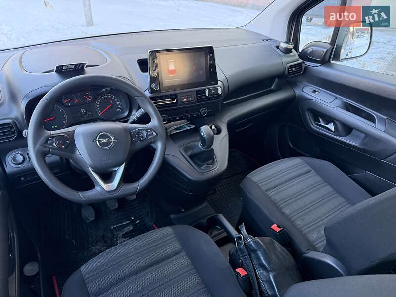 Минивэн Opel Combo Life 2020 в Киеве фото 13 Минивэн Opel Combo Life 2020 в Киеве