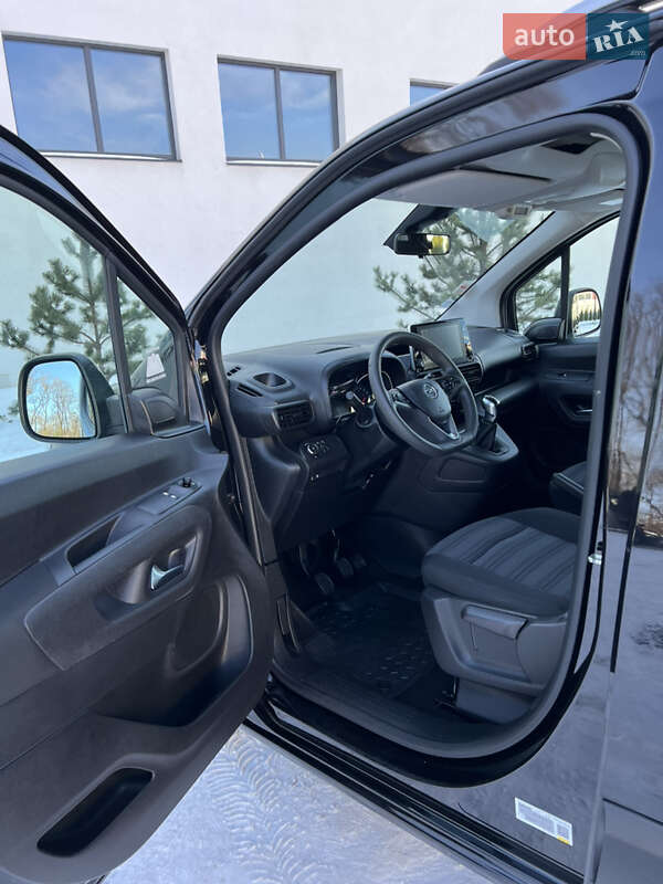 Минивэн Opel Combo Life 2019 в Луцке фото 28 Минивэн Opel Combo Life 2019 в Луцке