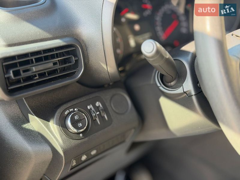 Мінівен Opel Combo Life 2020 в Вінниці