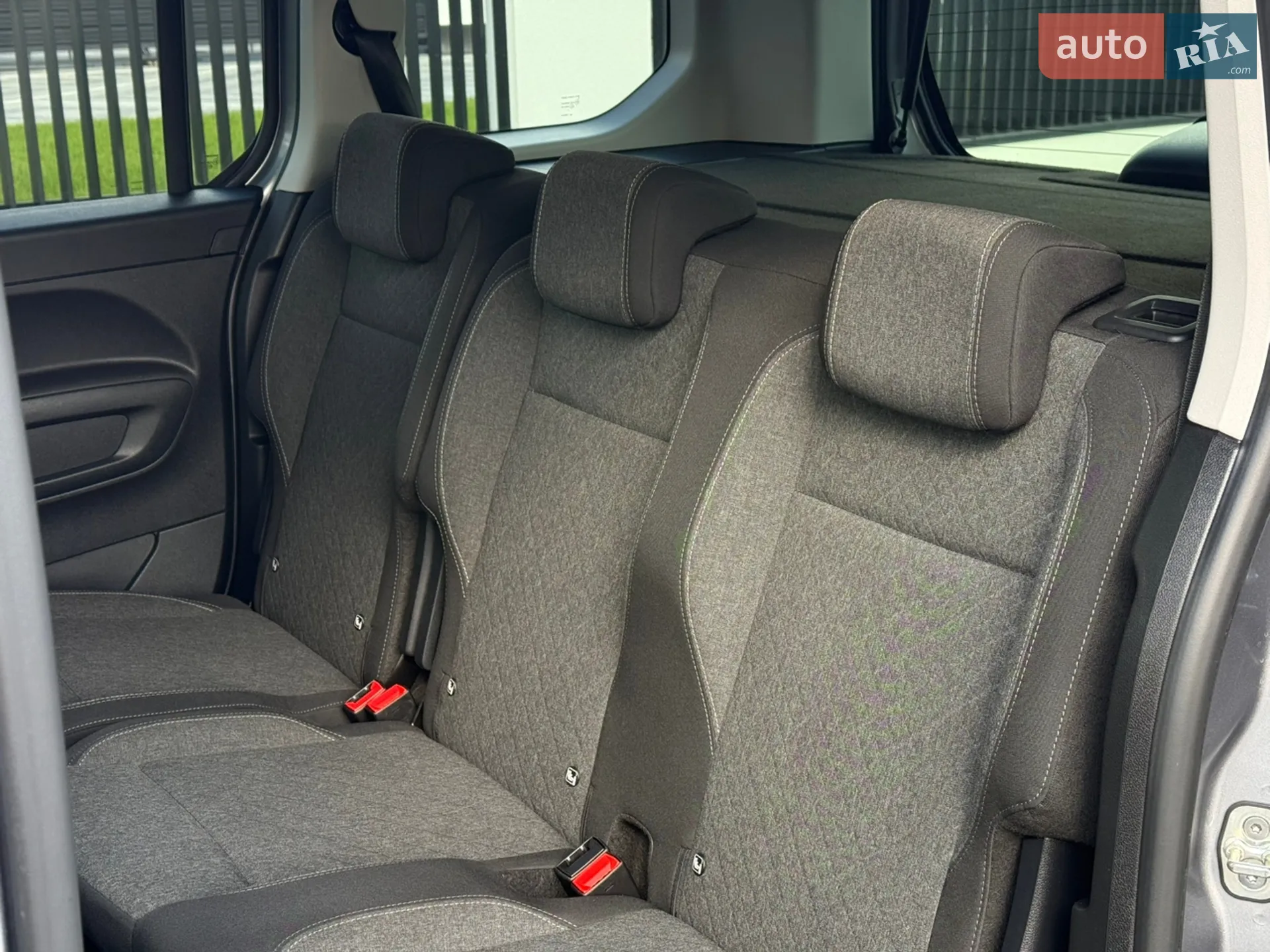2025 Opel Combo - мініатюра 32