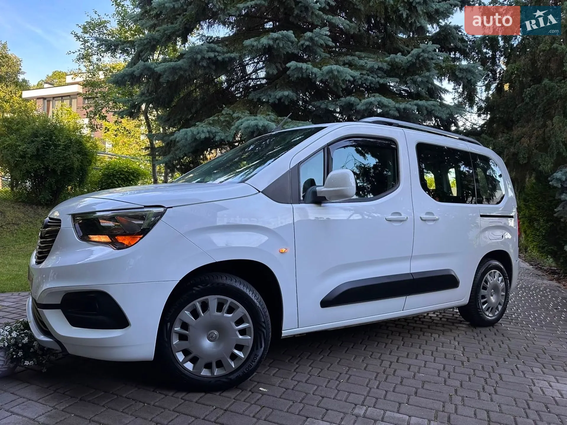2019 Opel Combo - мініатюра 4