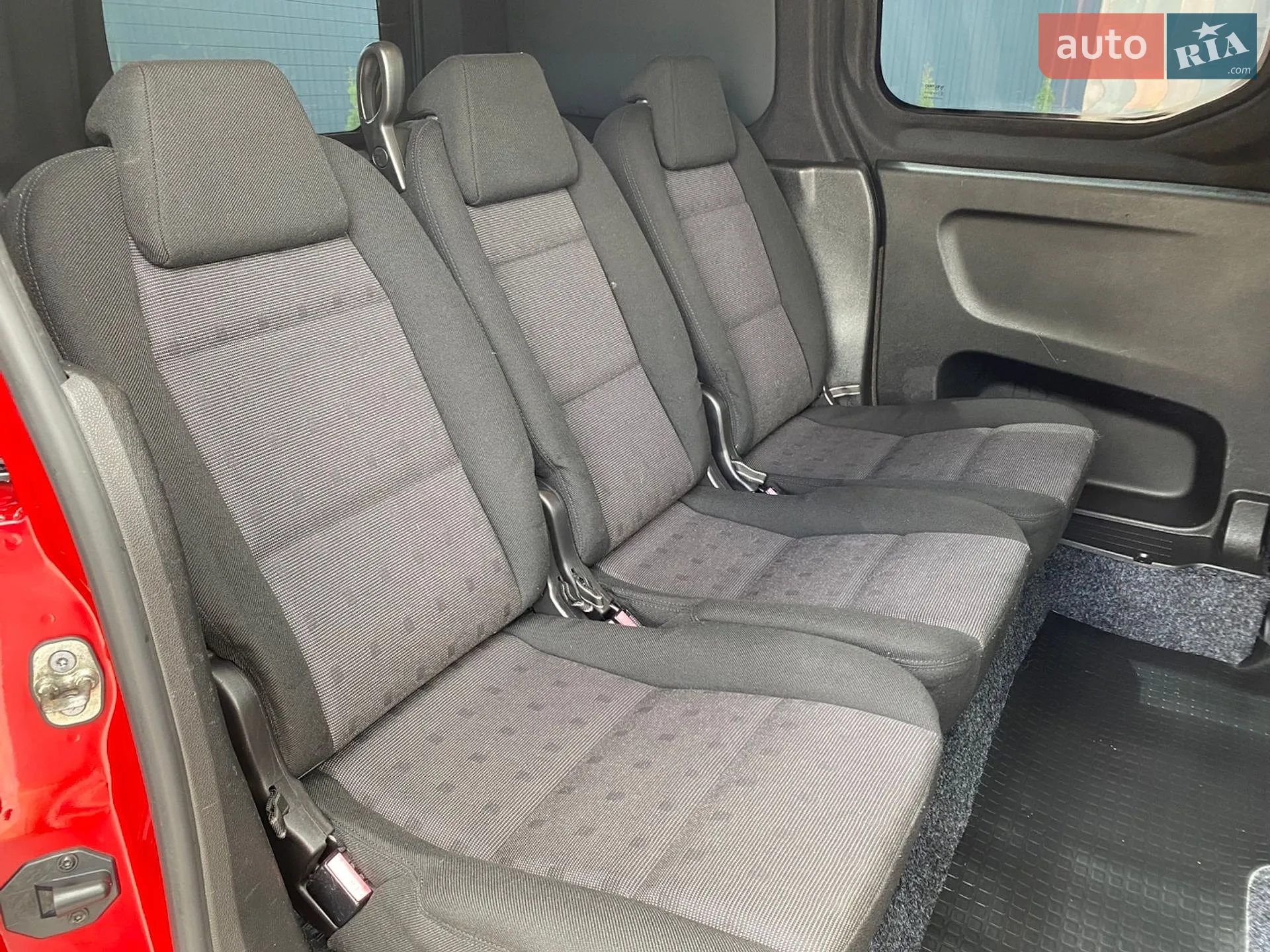 2021 Opel Combo - мініатюра 18