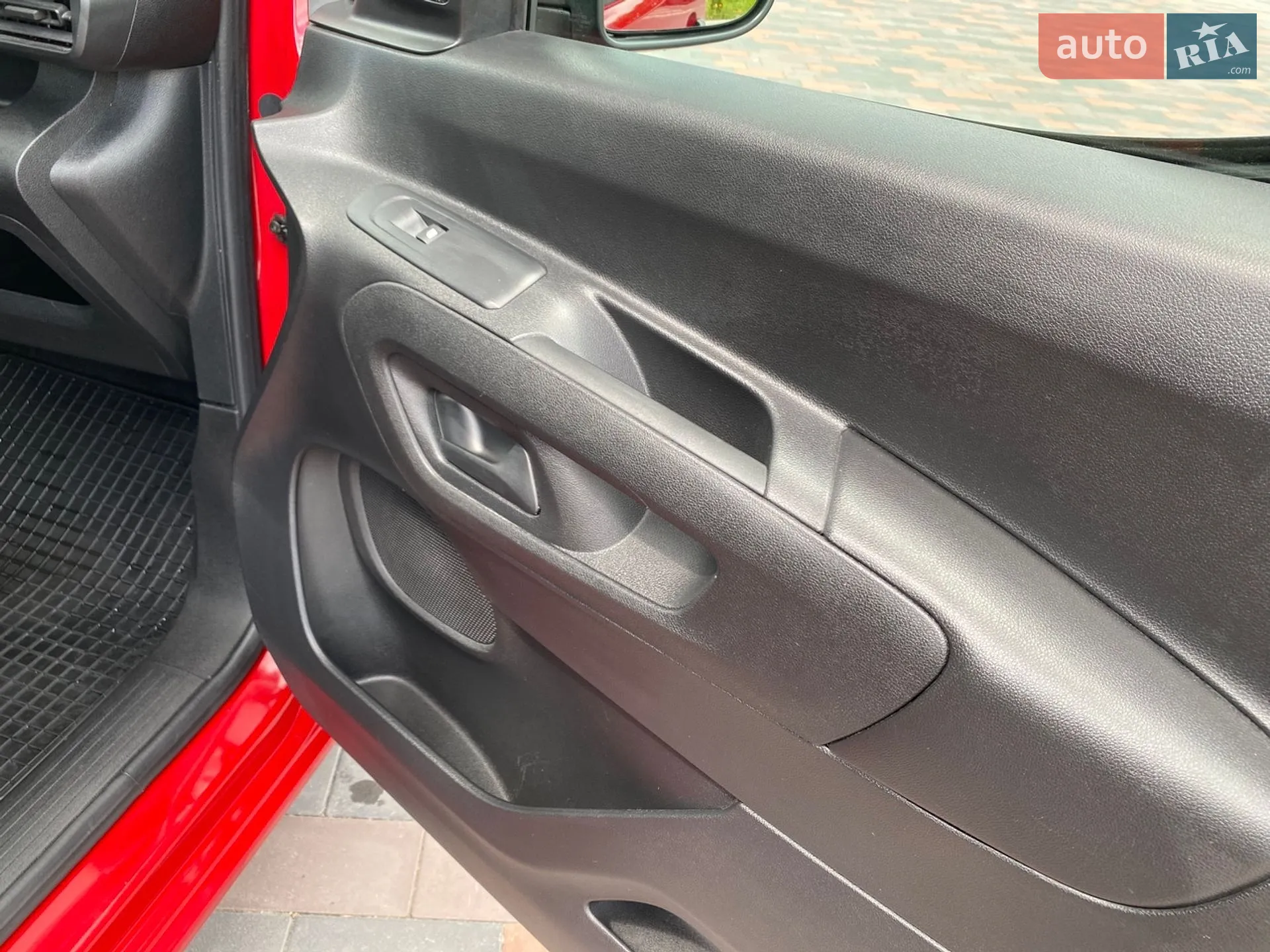 2021 Opel Combo - мініатюра 21