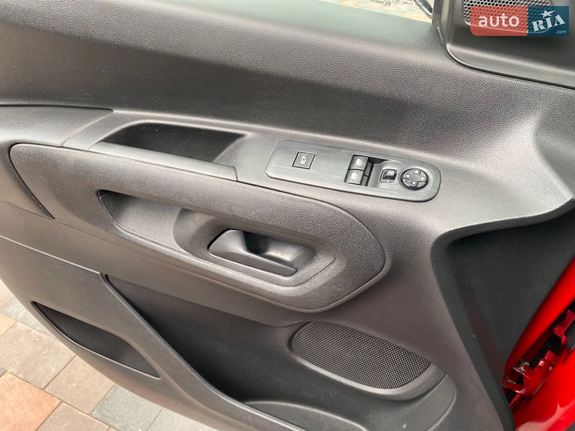 2021 Opel Combo - мініатюра 32