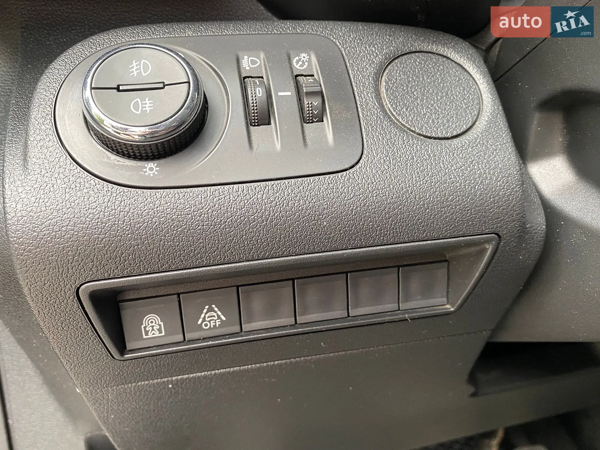 2020 Opel Combo - мініатюра 6