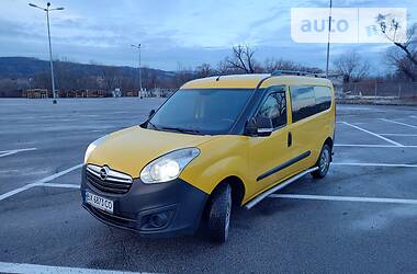 Минивэн Opel Combo пасс. 2016 в Черновцах