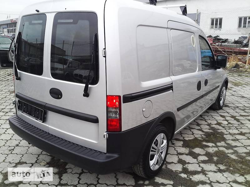 Грузопассажирский фургон Opel Combo 2008 в 