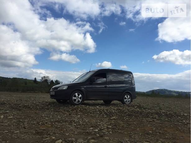 Грузопассажирский фургон Opel Combo 2008 в Львове