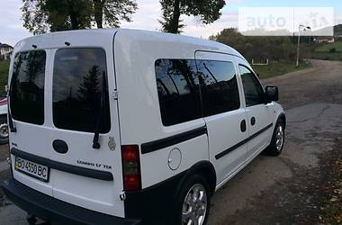 Грузопассажирский фургон Opel Combo 2003 в Тернополе