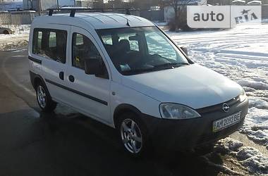 Грузопассажирский фургон Opel Combo 2007 в Киеве