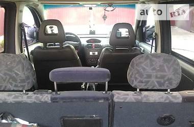 Вантажопасажирський фургон Opel Combo 2011 в 