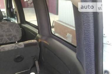 Вантажопасажирський фургон Opel Combo 2011 в 