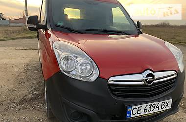 Вантажопасажирський фургон Opel Combo 2015 в Чернівцях