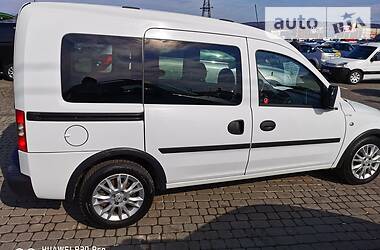 Універсал Opel Combo 2011 в 