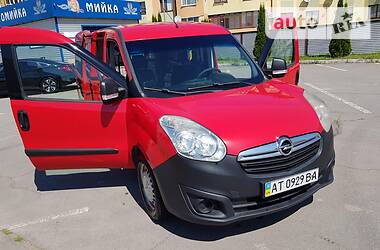 Грузопассажирский фургон Opel Combo 2013 в Ивано-Франковске