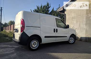 Грузопассажирский фургон Opel Combo 2015 в Ирпене