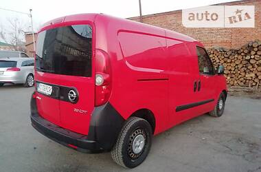 Грузопассажирский фургон Opel Combo 2012 в Луцке