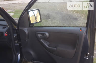 Универсал Opel Combo 2010 в 