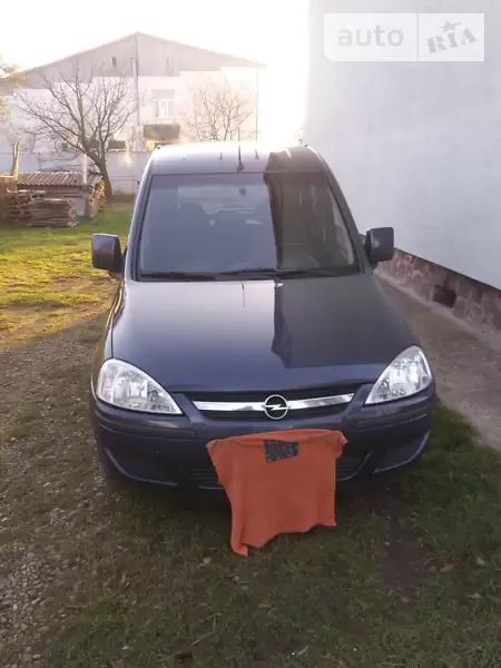 Opel Combo 2010