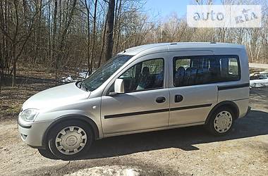 Минивэн Opel Combo 2008 в Ровно